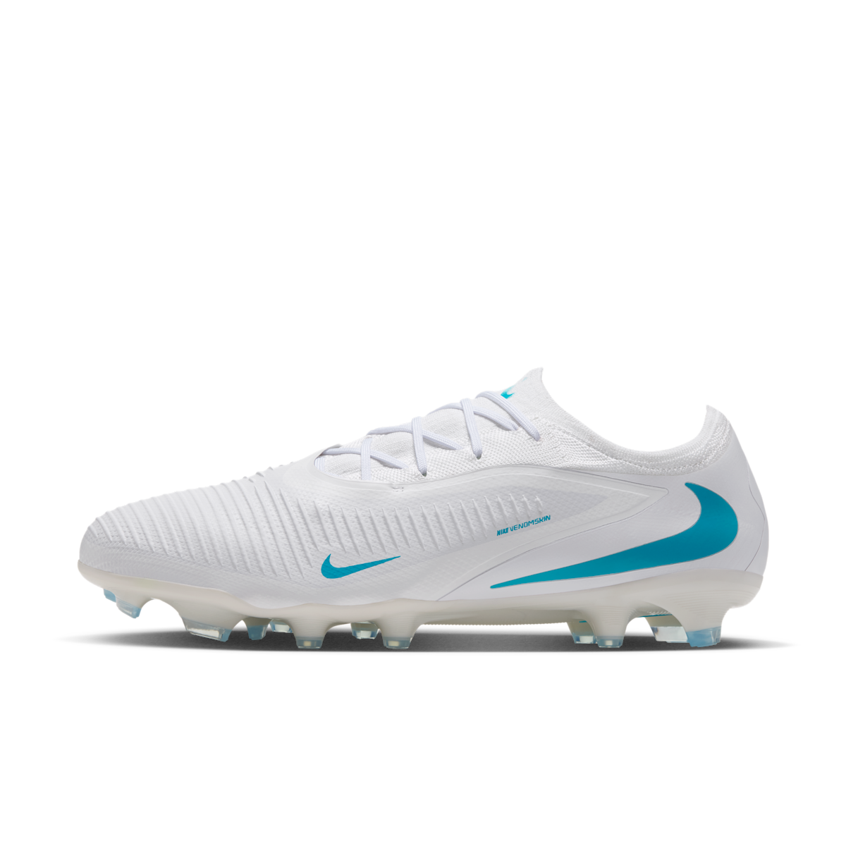 Men's Phantom 6 Low Pro Firm-Ground Soccer Cleats