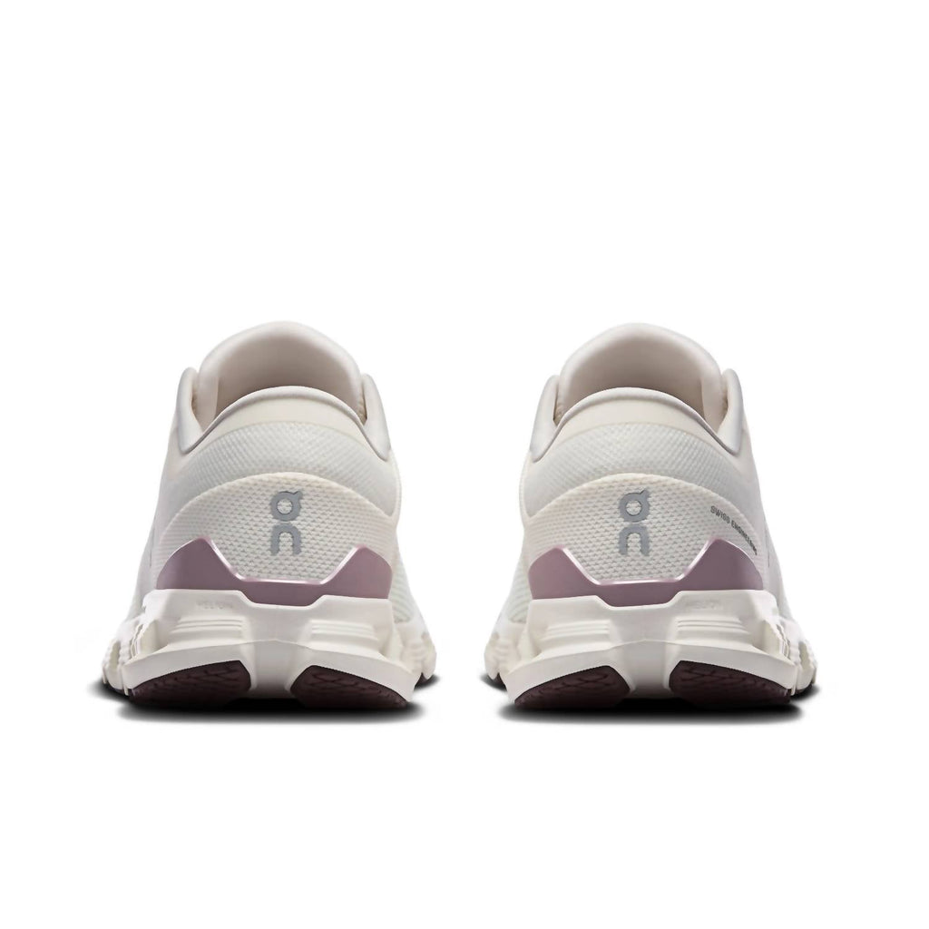 Women's Cloud X 4 Sneaker In Ivory|Heron
