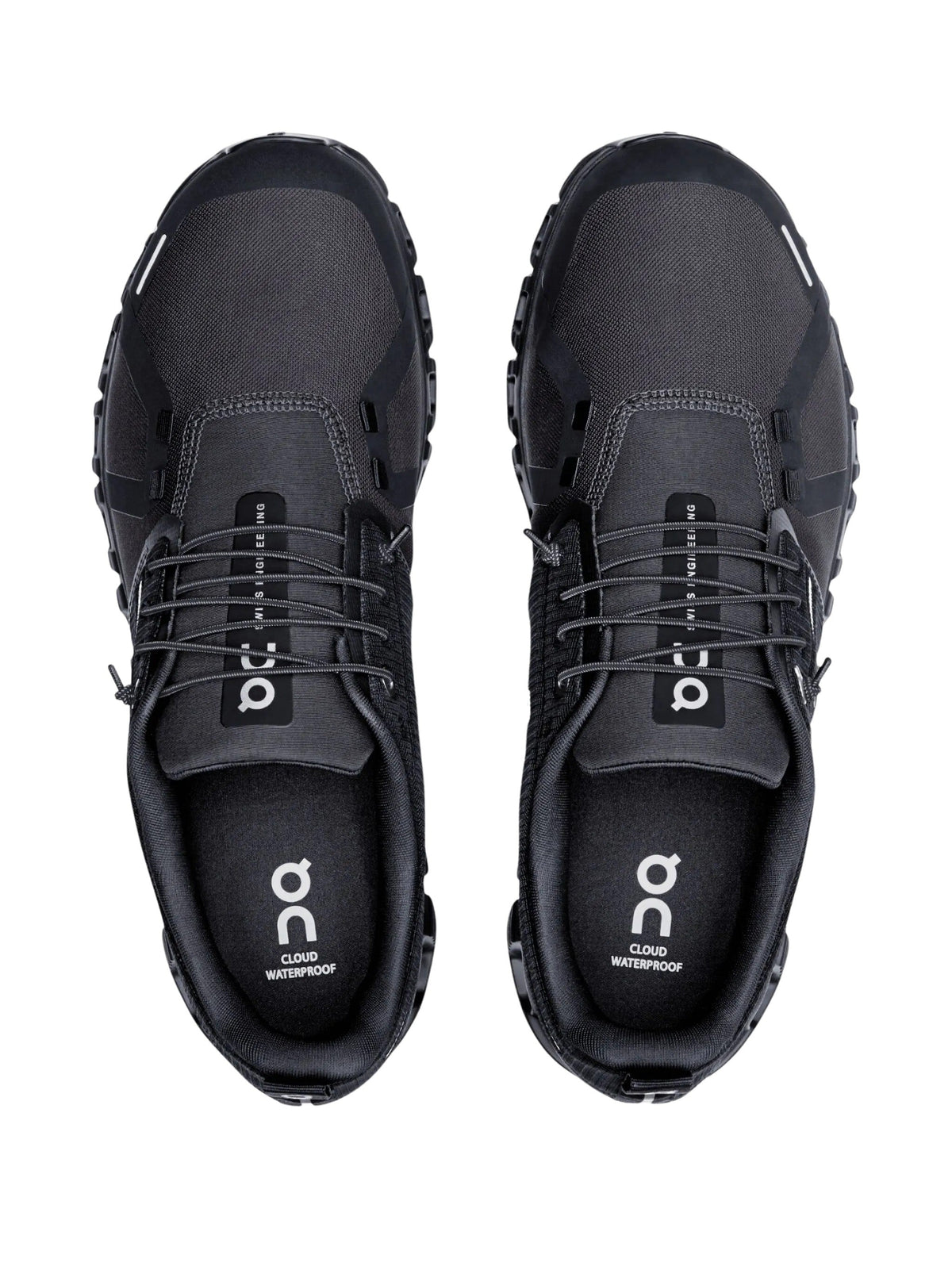 Low-Profile Waterproof Sneakers With Segmented Sole