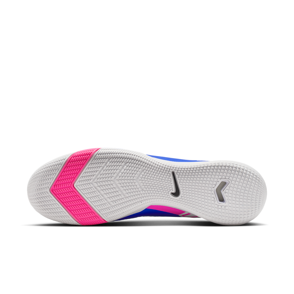 Men's Mercurial Vapor 16 Academy Indoor/Court Low-Top Soccer Shoes