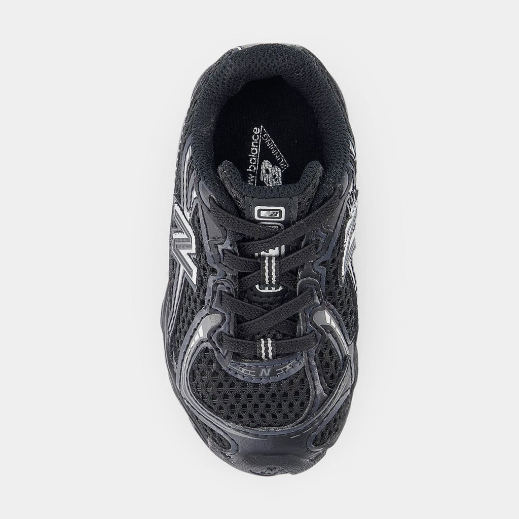 740 Infant Toddler Lifestyle Shoes (Black/Silver Metallic)