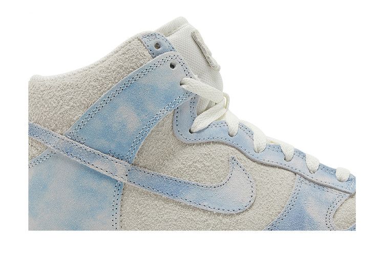 Nike Dunk High SE Clouds Celestine Blue (Women's)