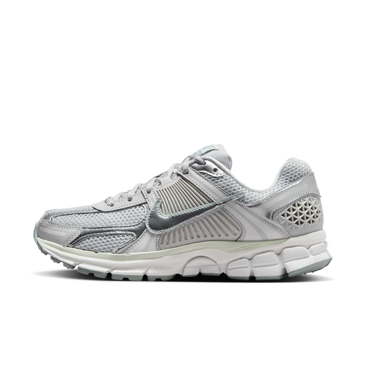 Women's Zoom Vomero 5 Shoes with Reflective Accents