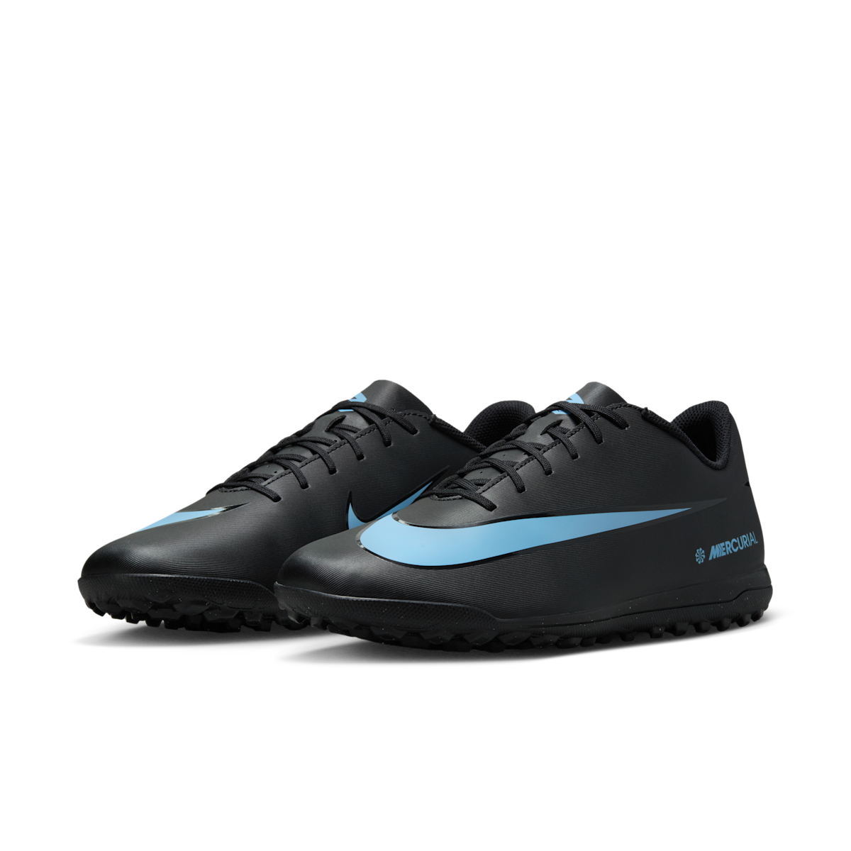 Men's Mercurial Vapor 16 Club Turf Low-Top Soccer Shoes