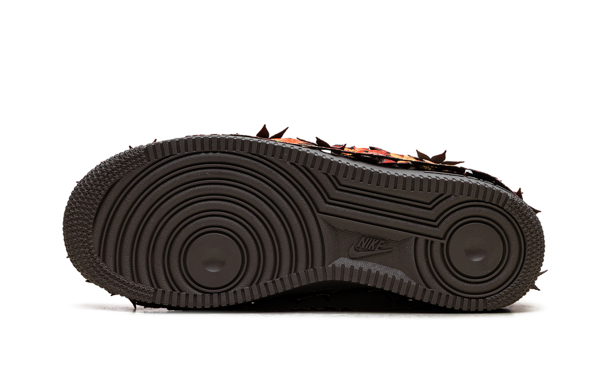Air Force 1 Low LX "Leaf Camo" IM8062 368