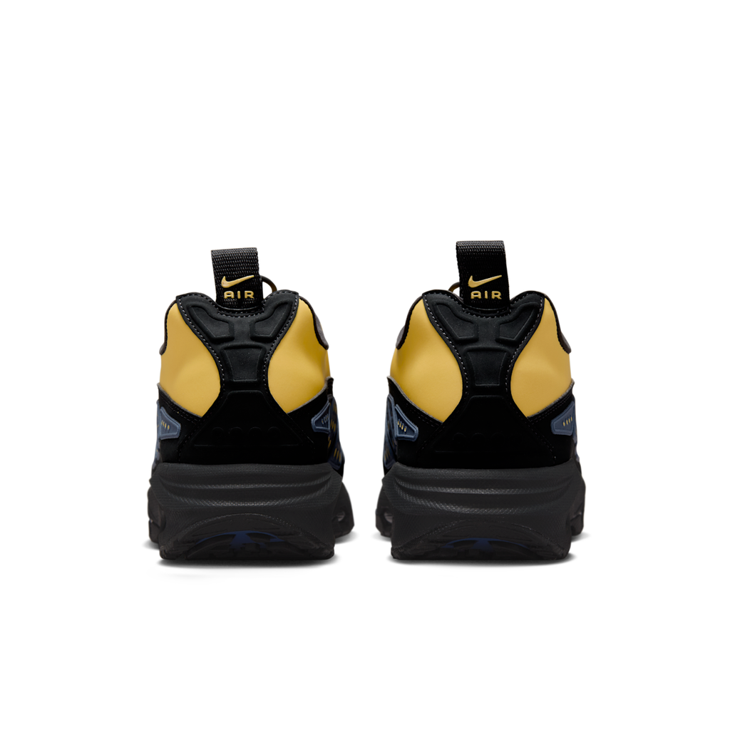 Women's Air Max SNDR Shoes
