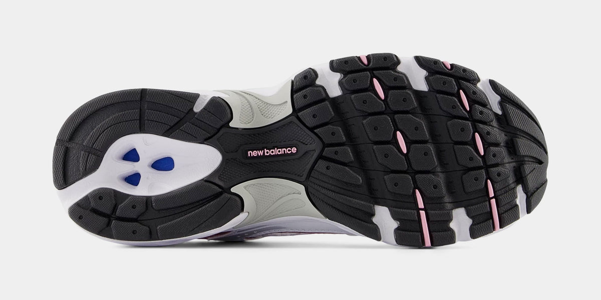 530 Grade School Running Shoes (White/Pink Sugar)