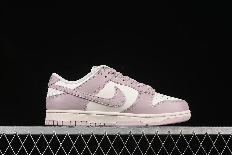 Nike SB Dunk Low "Particle Rose"
