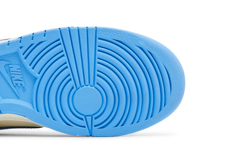 Nike Dunk Low Retro University Blue
