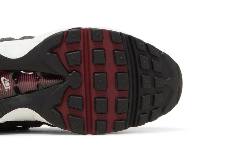 Nike Air Max 95 Anthracite Team Red