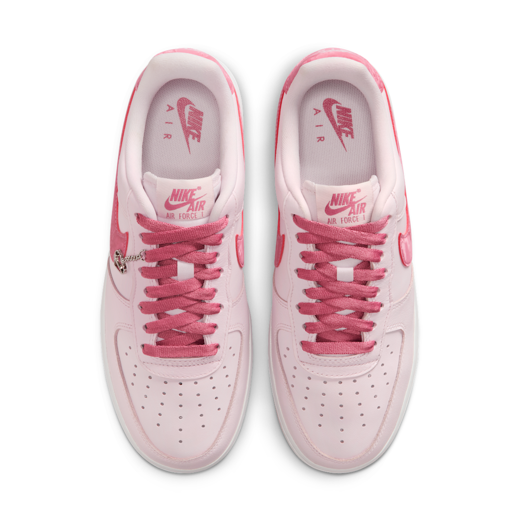 Women's Air Force 1 '07 Shoes