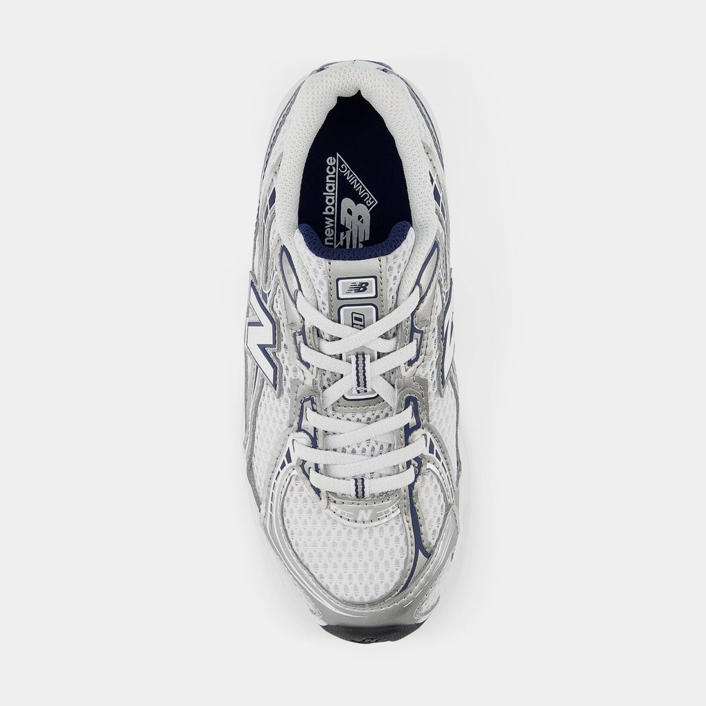 740 Bungee Lace Preschool Lifestyle Shoes (White/Navy)