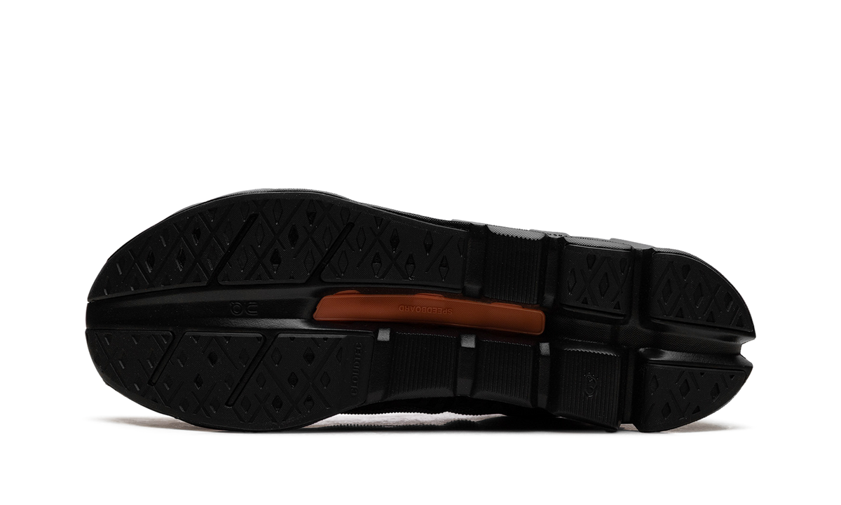 Cloudflow 5 "Black Black" 3MF10111043