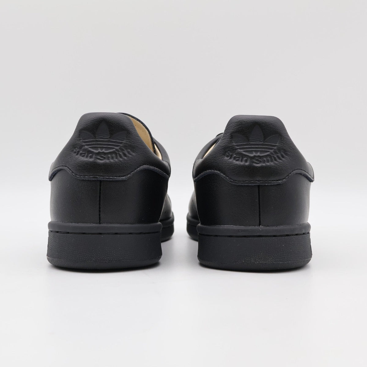 IH2450 adidas Originals Stan Smith Lux Core Black Sand Strata (Men's)