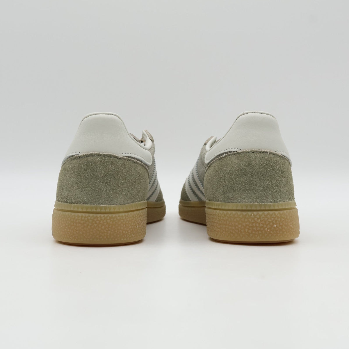 JR0850 adidas Originals  Handball Spezial Silver Pebble Orbit Grey Gum (Women's)