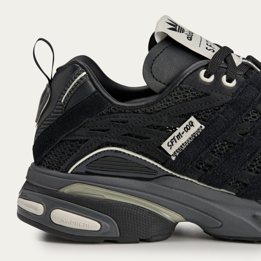 JP8416 Song for the Mute adidas Adistar Cushion 3 Core Black Core Black (Men's)