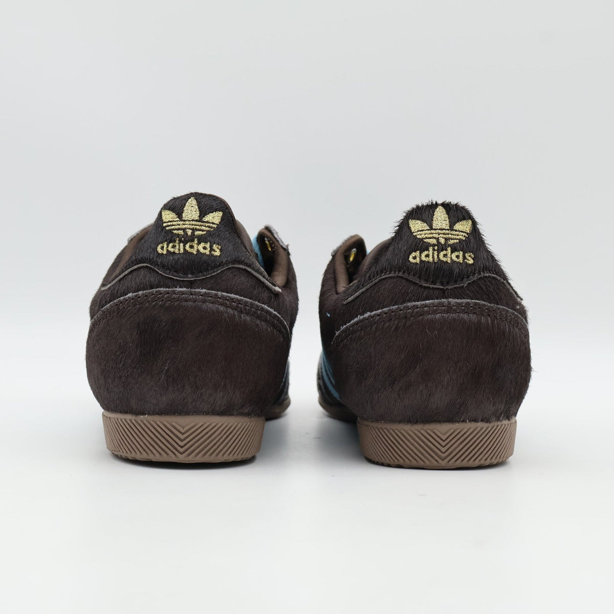 JS4028 adidas Originals Japan Dark Brown Preloved Blue Trace Brown (Women's)