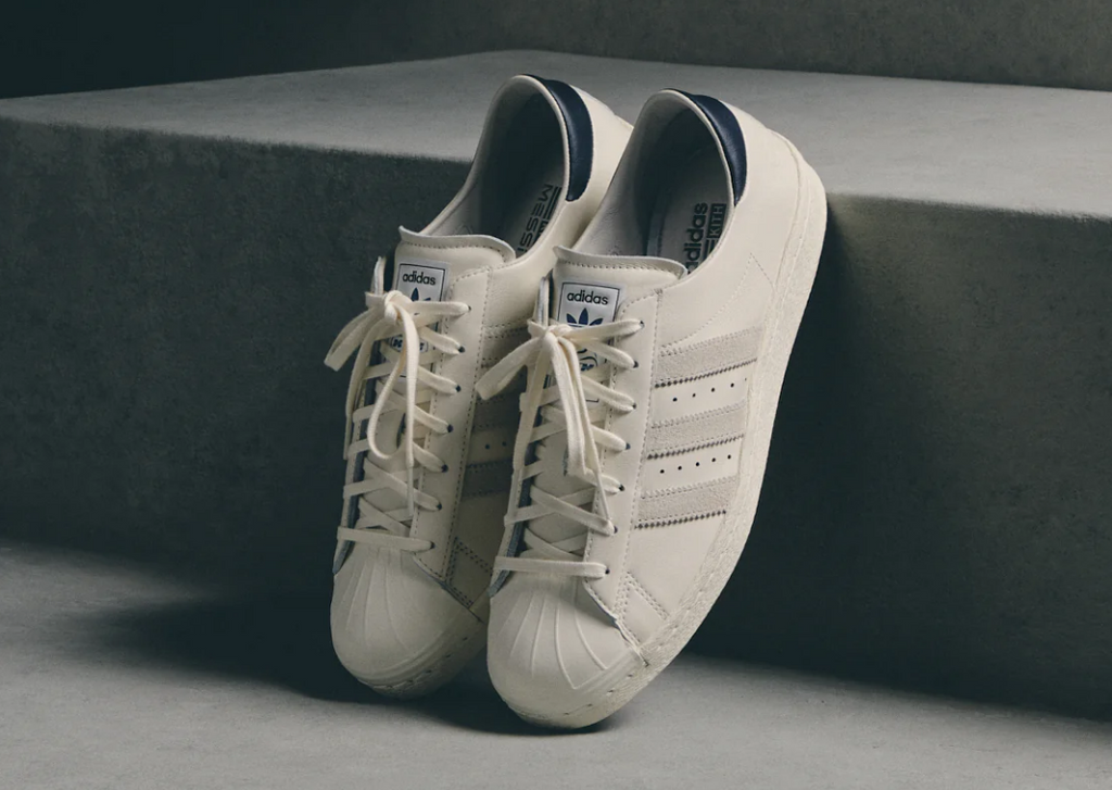 KH6707 KITH Ã adidas Superstar "Off White/Legend Ink"