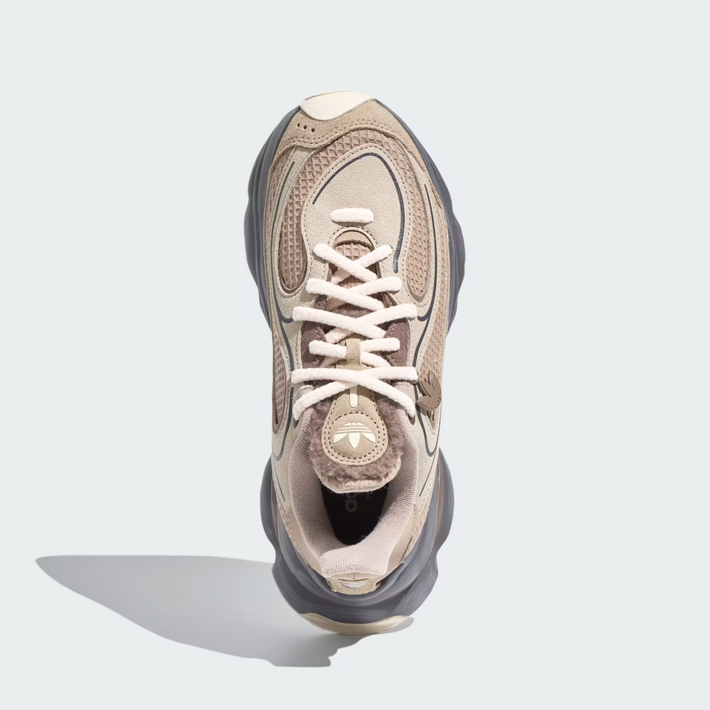 LA3793 adidas Ozvenuz (Unisex)