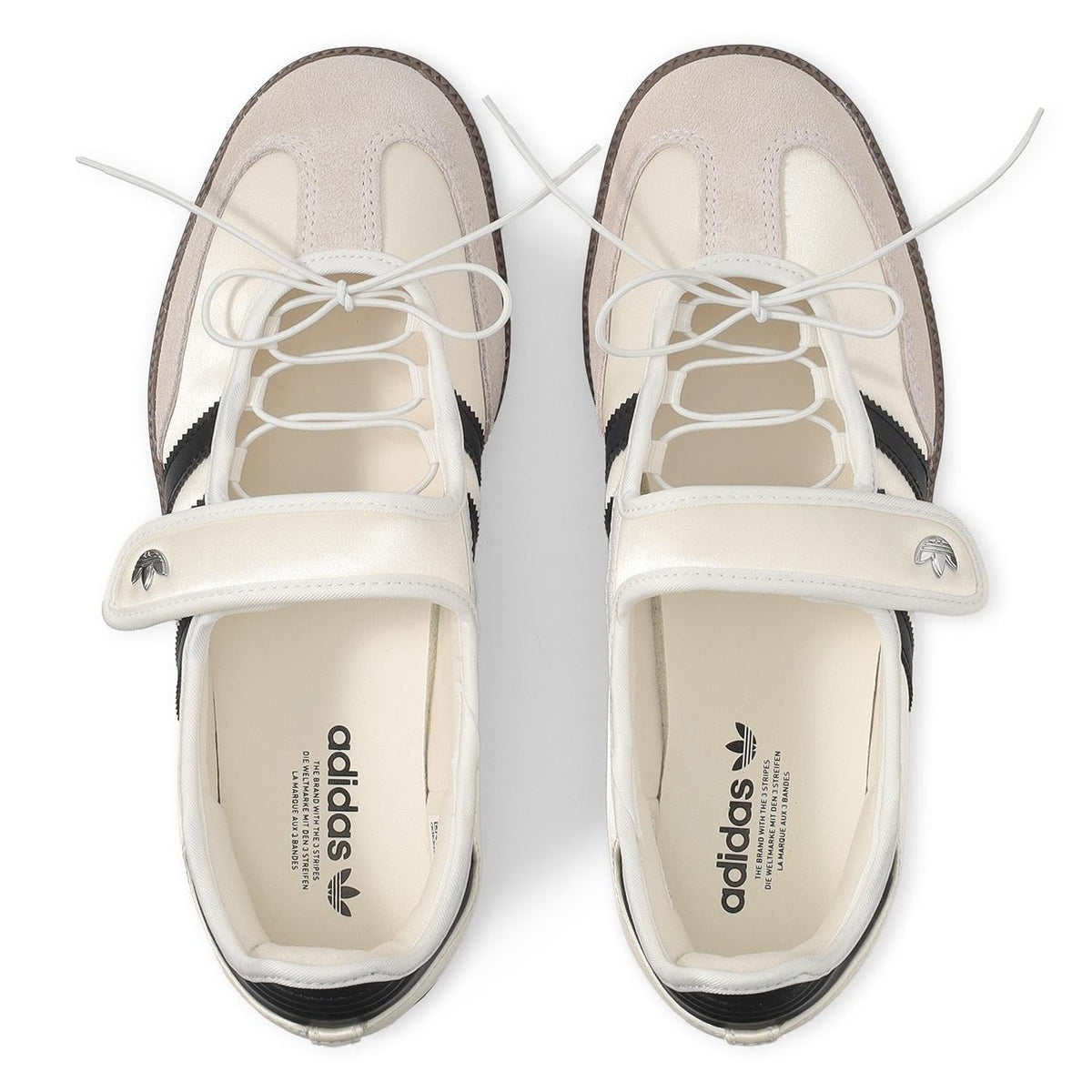 KZ6689 adidas Samba Jane "Core White/Core Black/Gum5" (Women's)