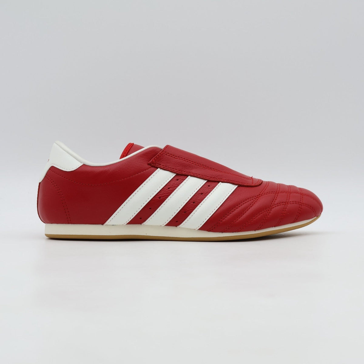 JS4020 adidas Originals Women's Taekwondo Off White Better Scarlet Gum (Women's)