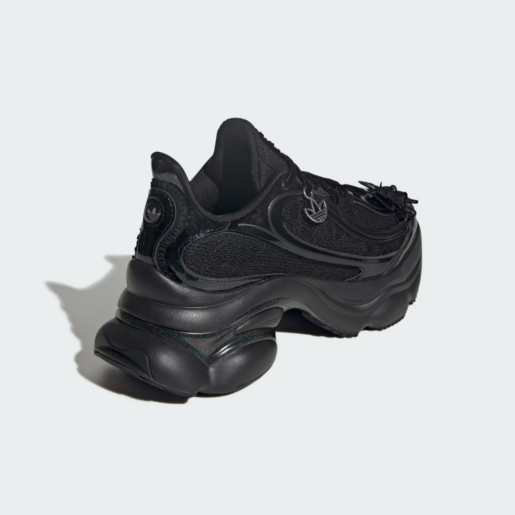 HQ2677 adidas Originals Ozvenuz Core Black Silver Metallic (Men's)