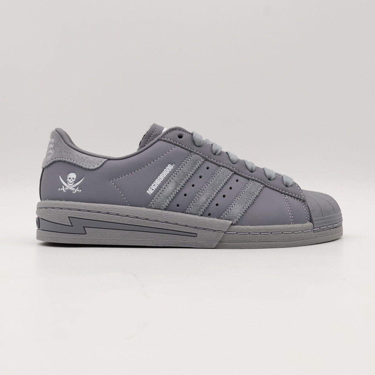 IE6115 NEIGHBORHOOD adidas Originals Superstar 2005 Grey Footwear White (Men's)