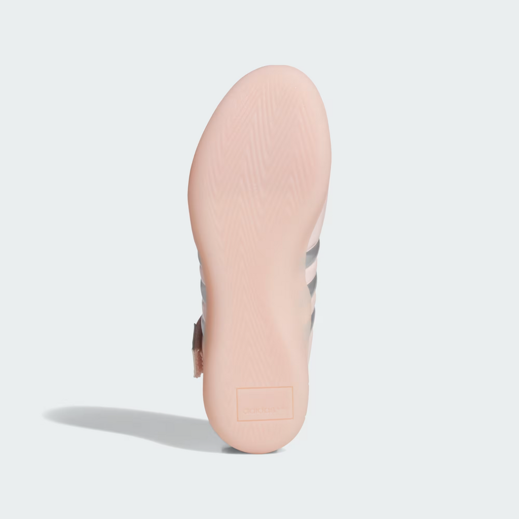 JR6485 Caroline Hu Edison Chen adidas Originals Taekwondo Sandy (Women's)