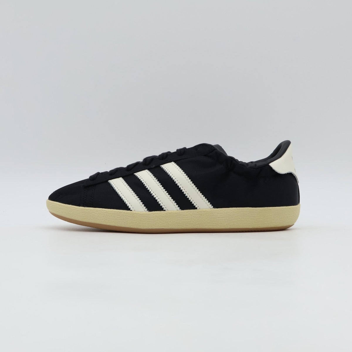 KK3997 adidas JABBAR RUCHE (Women's)