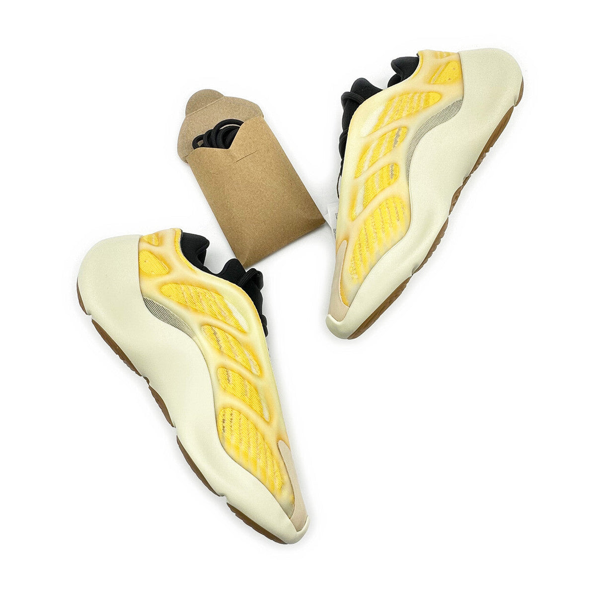 HP5425 Adidas Yeezy 700 V3 Mono Safflower Yellow Beige Cream Black Ivory Mens