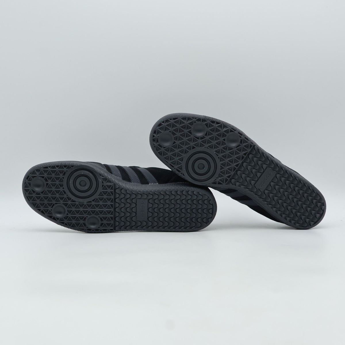 JR0901 adidas Originals Samba OG Core Black Carbon Silver Metallic (Men's)