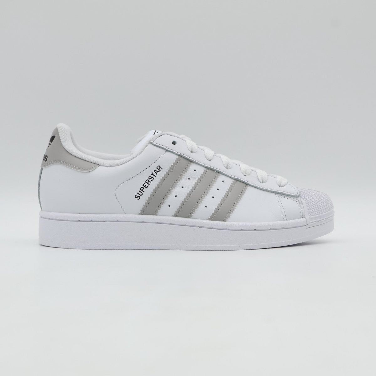 JQ4731 adidas Originals Superstar 2 Footwear White Grey OneCore Black (Men's)