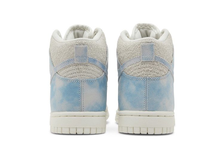 Nike Dunk High SE Clouds Celestine Blue (Women's)
