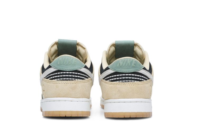 Nike Dunk Low Rooted in Peace
