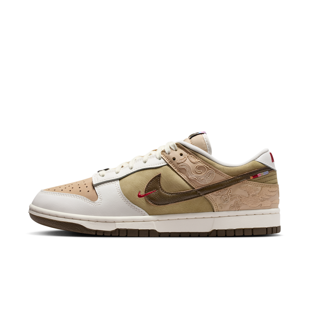 Men's Dunk Low SE "LNY" Shoes