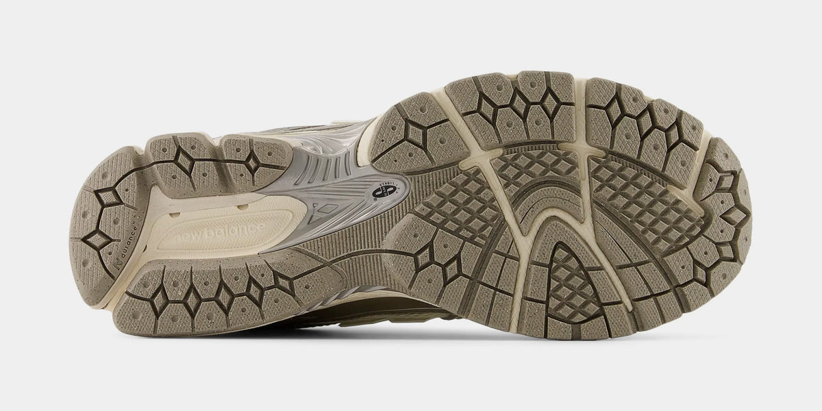 1906R Mens Running Shoes (Arid Stone)