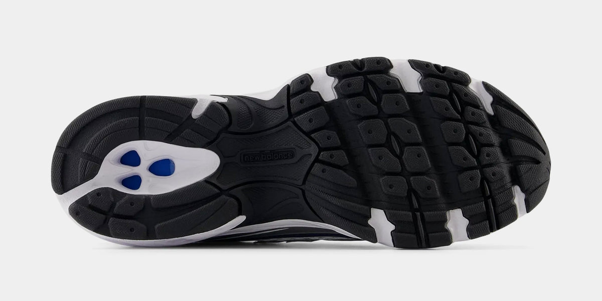 740 Lace Grade School Lifestyle Shoes (White/Navy)
