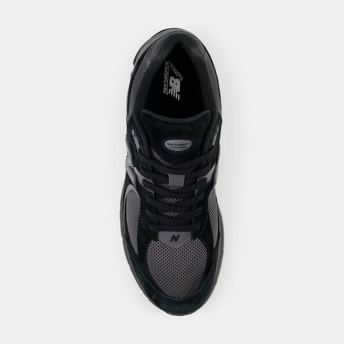2002R Mens Running Shoes (Black/Dark Grey)