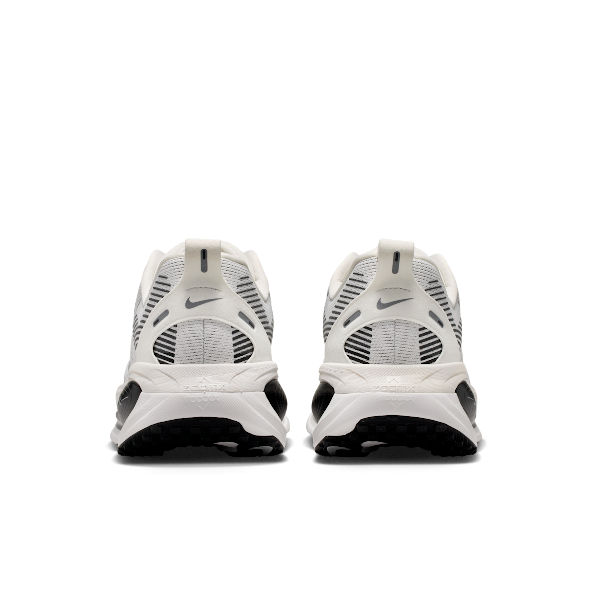 Men's Vomero 18 Road Running Shoes