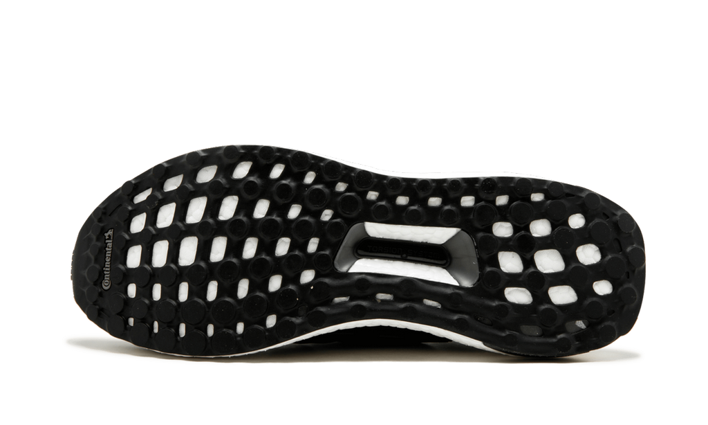 UltraBoost "Utility Black" S80731