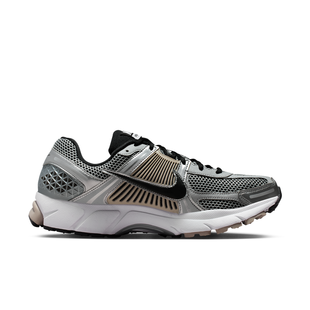 Men's Zoom Vomero 5 Shoes