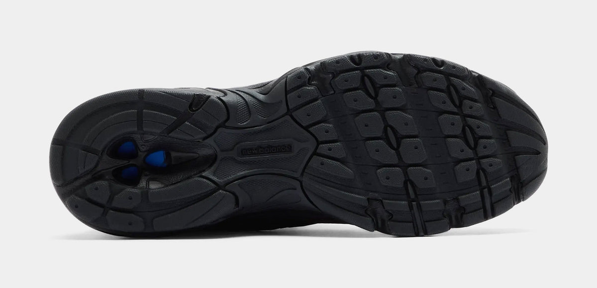 740 Mens Running Shoes (Black/Cement Grey)