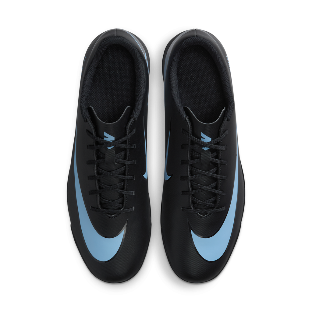 Men's Mercurial Vapor 16 Club Turf Low-Top Soccer Shoes