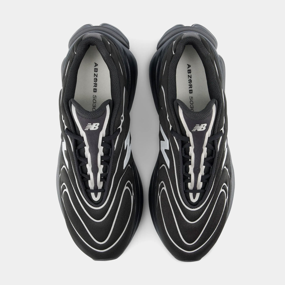 5030 Mens Runnng Shoes (Black/Silver Metallic)
