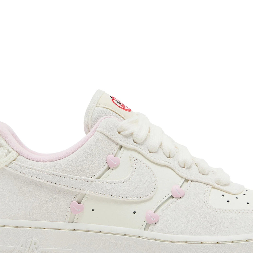 Nike Air Force 1 Low 'Valentine's Day' Women's (2025)
