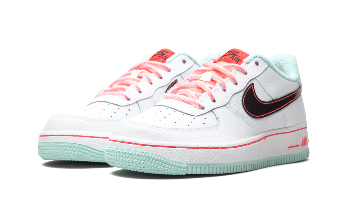 Air Force 1 '07 LV8 GS "White / Atomic Pink" DD7709 100