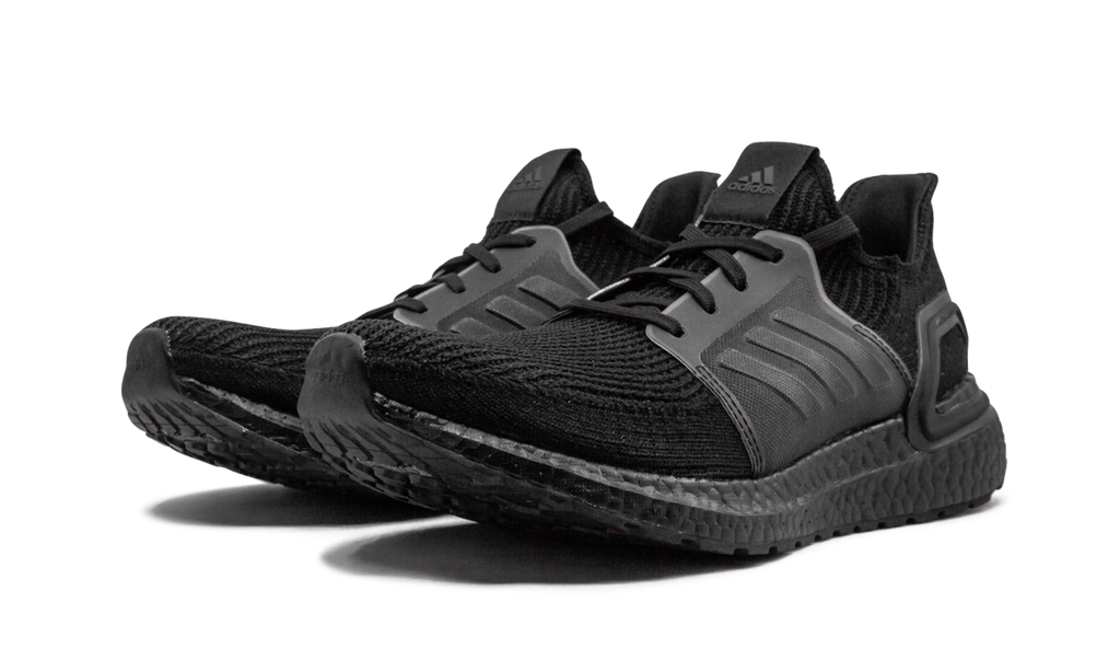 Ultraboost 19 "Triple Black" G27508