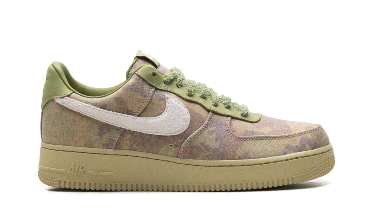 Air Force 1 Low "Wheatgrass" IO5011 300