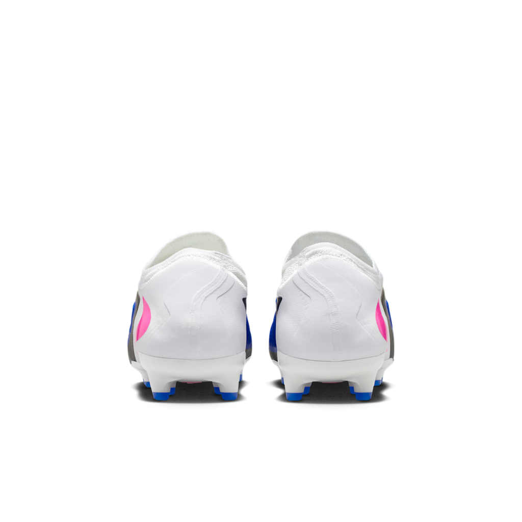 Men's Phantom 6 Low Pro Artificial-Grass Soccer Cleats