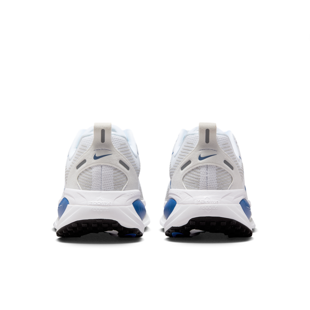 Women's Vomero 18 Road Running Shoes